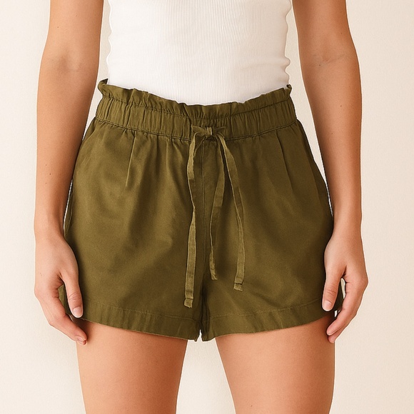 Uniqlo Pants - Uniqlo Women's Linen Drawstring Shorts, EUC